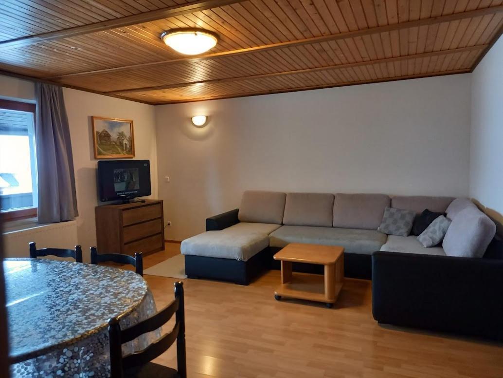 Apartma Kramar Podkoren Краньска Гора Экстерьер фото